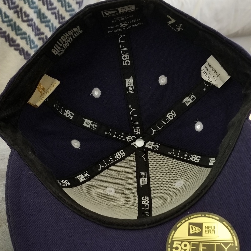 Hat - Picture 3 of 3
